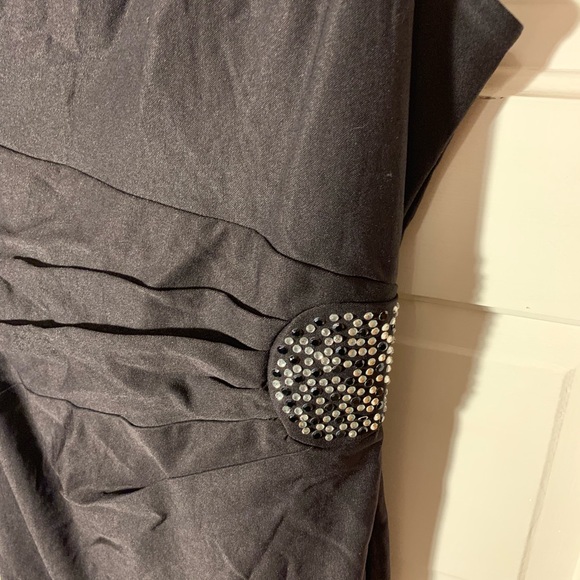 Ruby Rox One Shoulder Dress - Picture 2 of 7